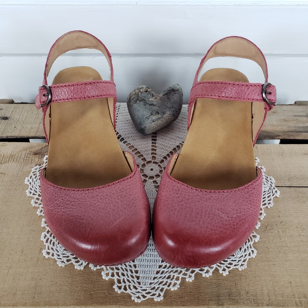 **SOLd*thankyou🌷Dansko Tiffani▪︎MaryJane Clog Sandal▪︎Coral Red Burnished▪︎EU39 - Picture 2 of 16